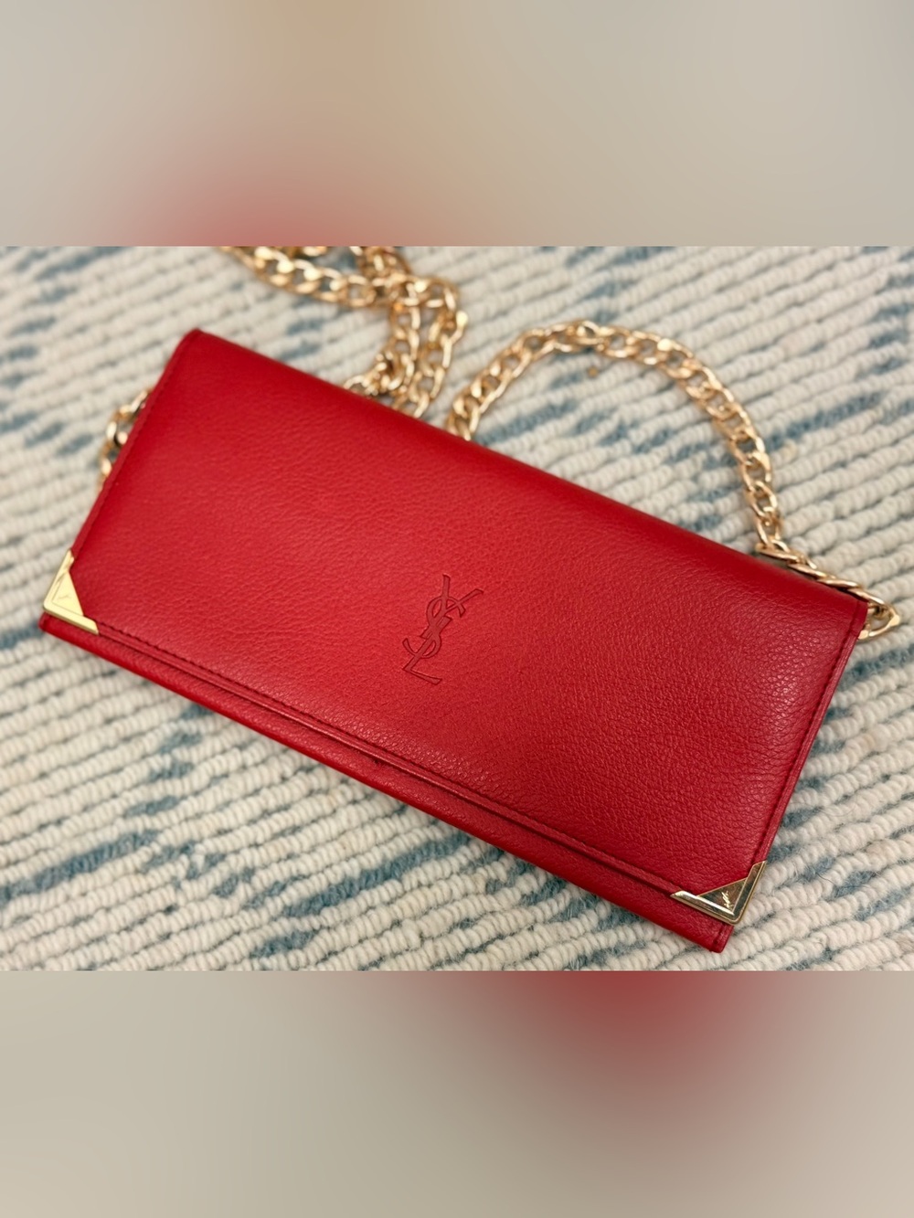 YSL Vintage 80’s Old Money Quiet Luxury Red Pebbled Leather Wallet W/ Crossbody - Picture 5 of 16